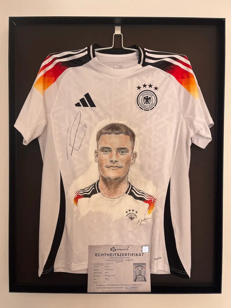 DFB Trikot Portrait Florian Wirtz handgemalt und signiert Adidas L