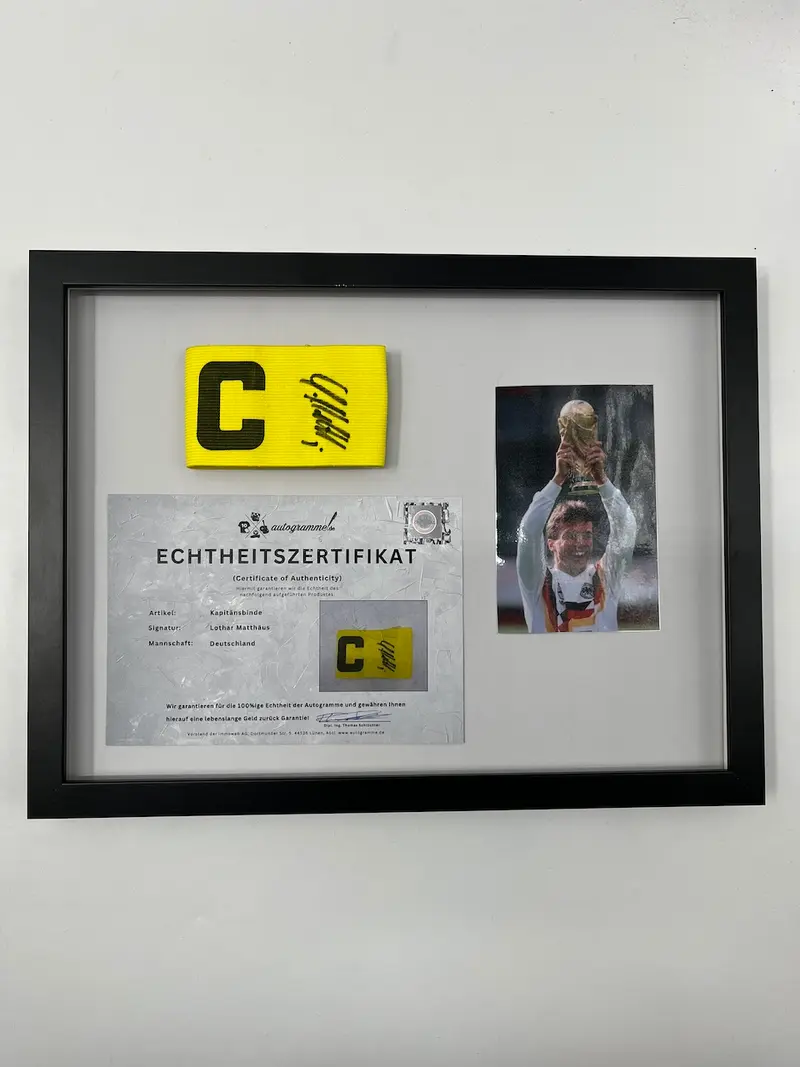 Kapitänsbinde Lothar Matthäus signiert im Rahmen Deutschland COA